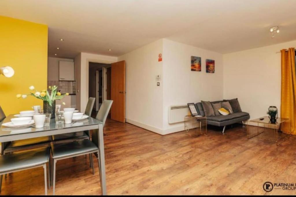 Sl Luxury 2 Bed Broad St Home Birmingam Exterior foto